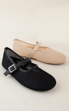 ALEAH MESH FLATS