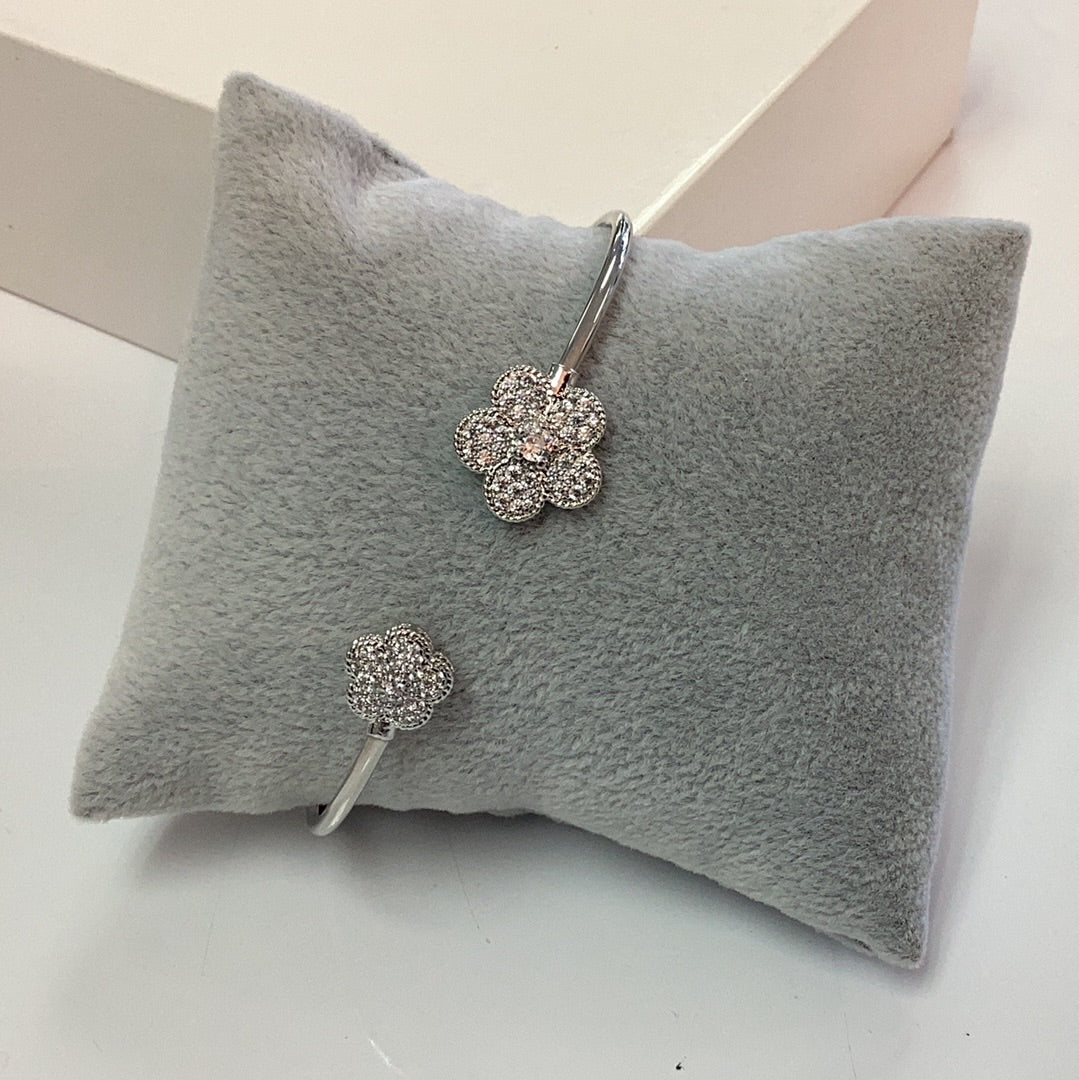 LORENA - Dainty CZ Cuff