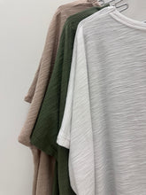 RHEA - BOXY TEE