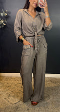 SERENA - BUTTON DOWN LINEN TOP