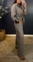 SERENA - BUTTON DOWN LINEN TOP