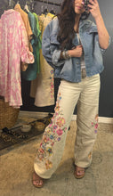 LAILA BEIGE FLORAL EMBROIDERED JEANS