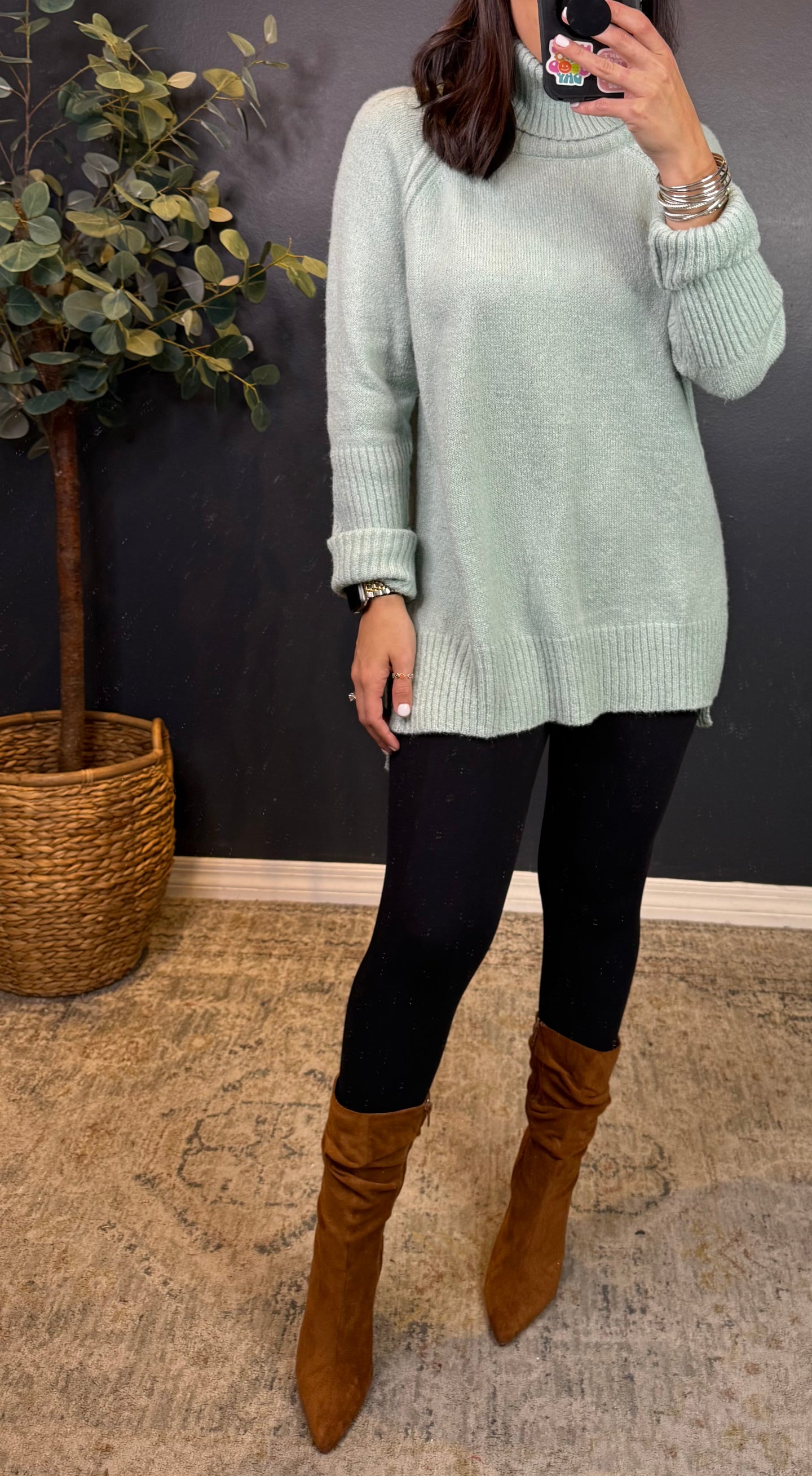 VERONICA TURTLENECK TUNIC
