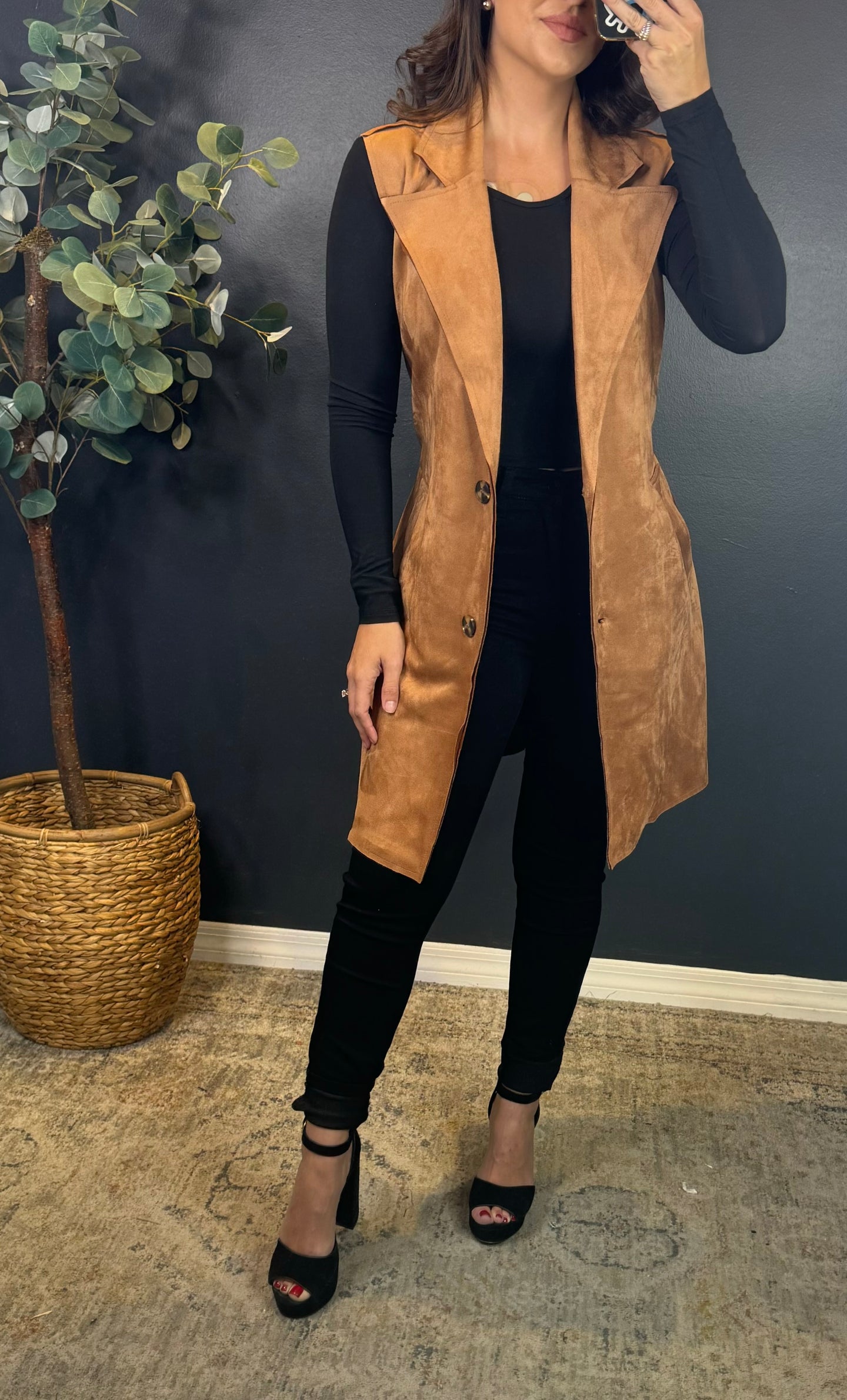 TRISHA FAUX SUEDE VEST
