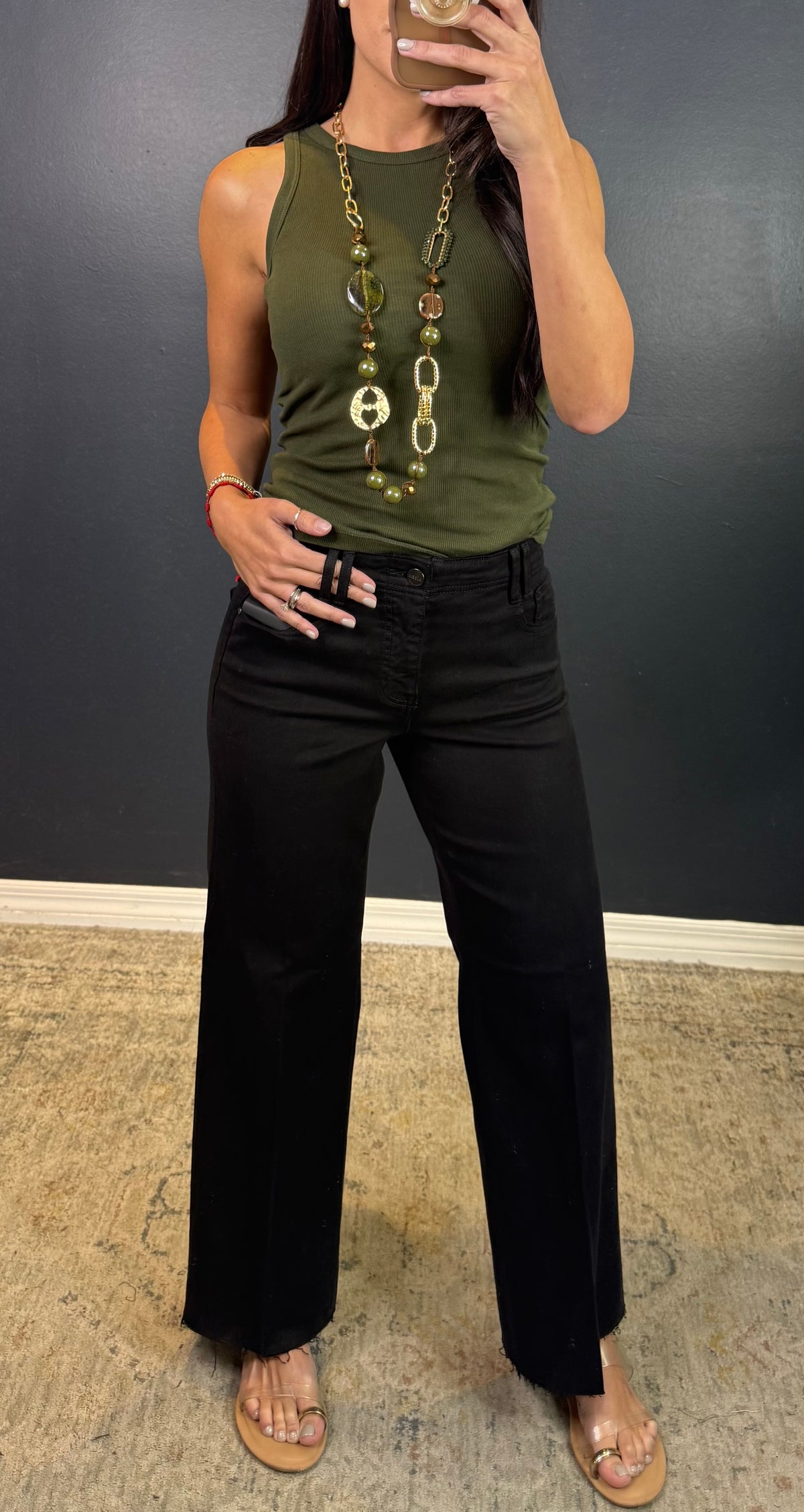 LOLITA BLACKED FRAYED CROP JEANS