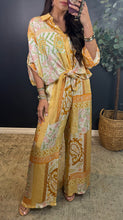 ELYSE - PRINTED PAISLEY TOP & PANT SET